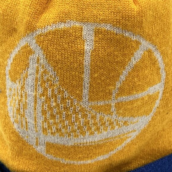 Golden State Warriors Adidas NBA Basketball Pom Pom Knit Hat Beanie Blue Gold - Picture 2 of 6